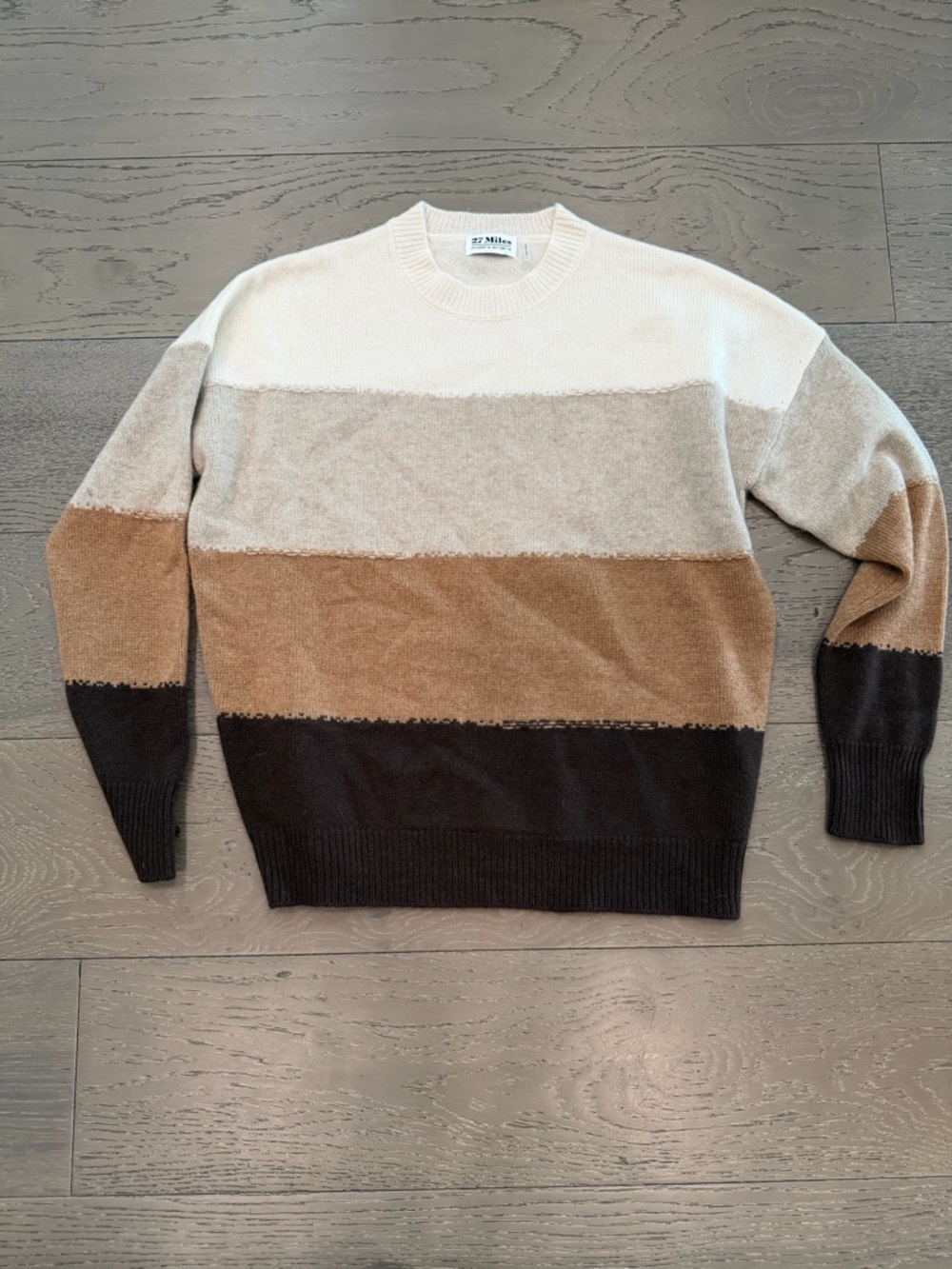 27 Miles Malibu 100% cashmere sweater